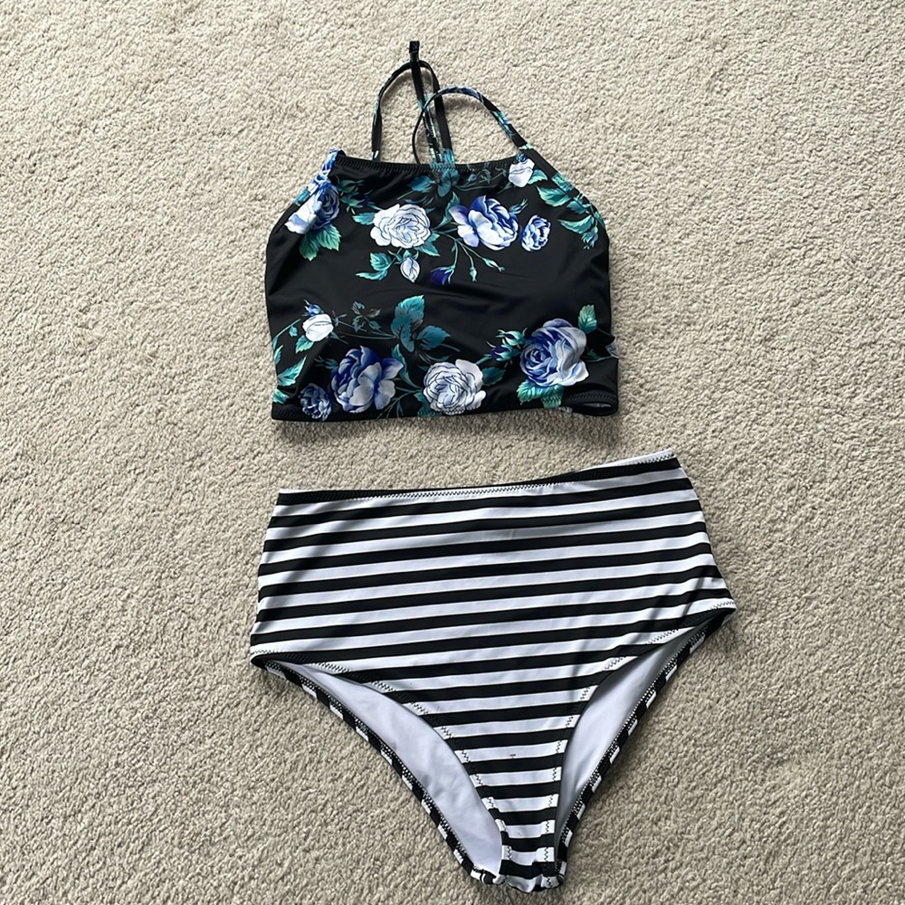 Cupshe high waisted floral bikini